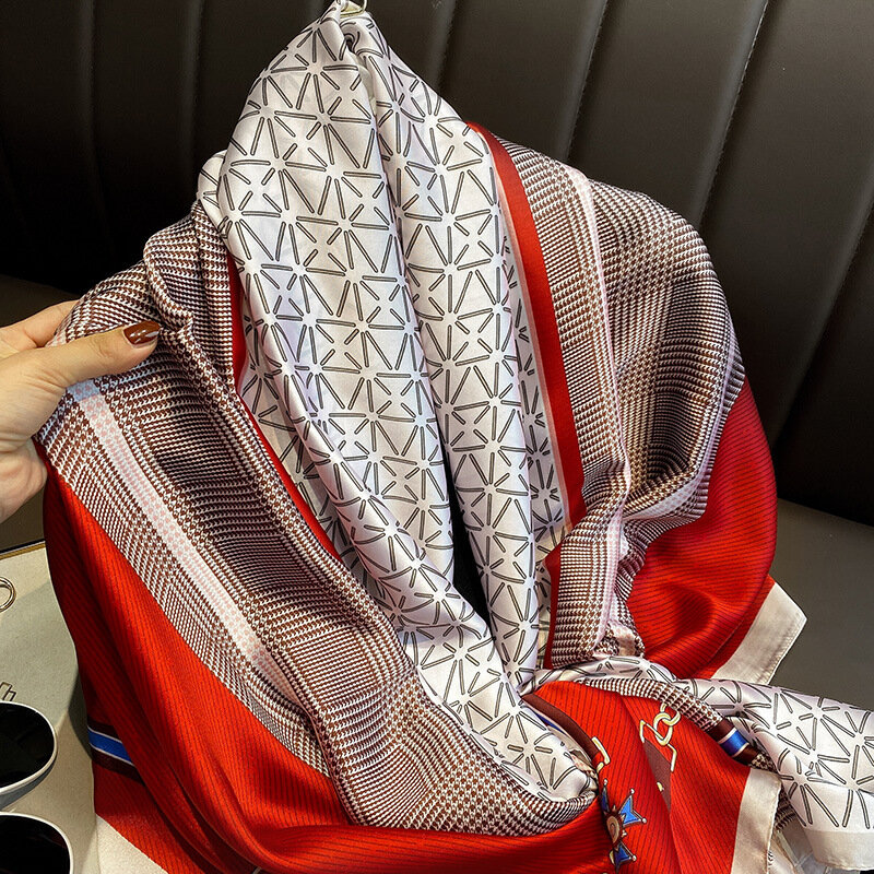 Soft Beach stola sciarpa di seta classica donna Vintage foulard scialli Lady avvolge Pashmina fazzoletto da collo femminile Bandana Echarpe