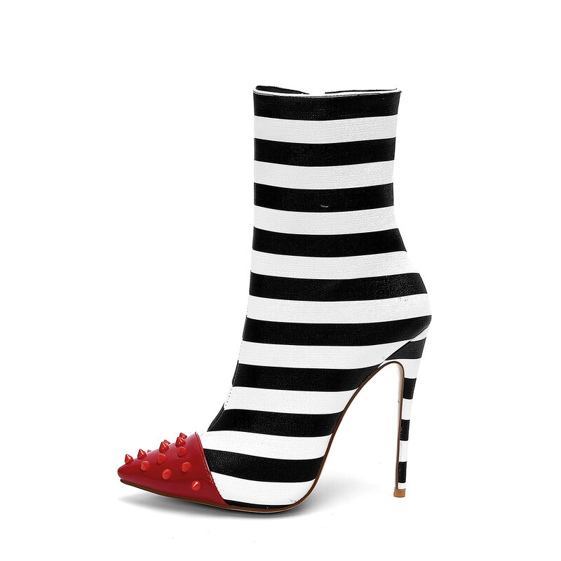 Zapatos negros planos para mujer, botas de tacón muy alto, puntiagudas, a la moda, color blanco y negro, Invierno