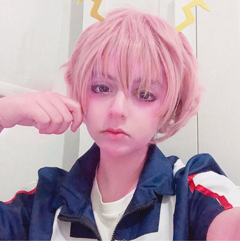 Ashido-Peluca de Mina My Hero Academia Boku no Hiro, accesorios de Cosplay, resistente al calor, sintética, rosa, corta, con gorro