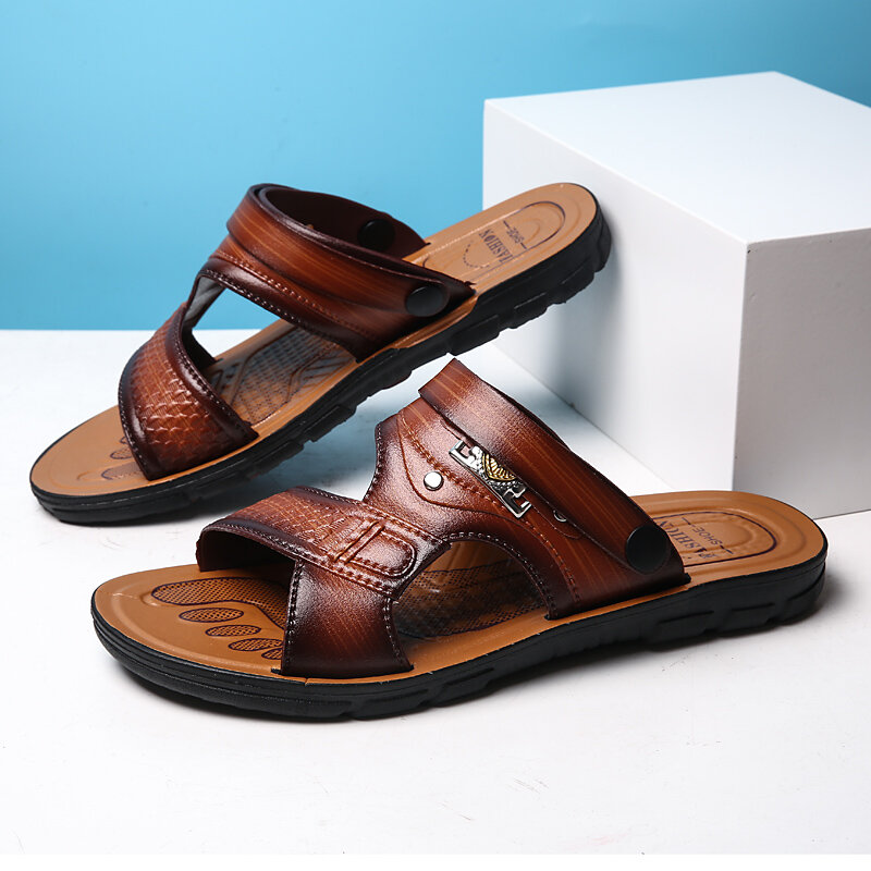 الرجال الصنادل 2020 اليدوية الصيف في الهواء الطلق الأحذية الموضة عدم الانزلاق أحذية من الجلد عالية الجودة شاطئ تو حماية الرجال الصنادل