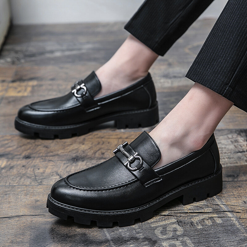 Sapatos casuais masculinos de couro genuíno, mocassim respirável e preto de marca luxuosa para dirigir, 2021