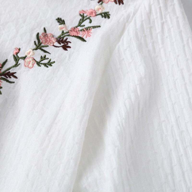 여성 긴팔 셔츠 꽃 자수 2021 일본식 단순 블라우스 싱글 브레스트 레이디스 코튼 탑스 캐주얼