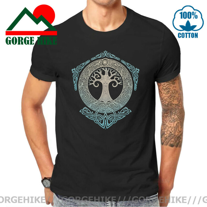 Великолепная футболка для походов с одином, Мужская крутая футболка с рисунком викингов, экира, Бога мифологии в скандинавском стиле, черна...