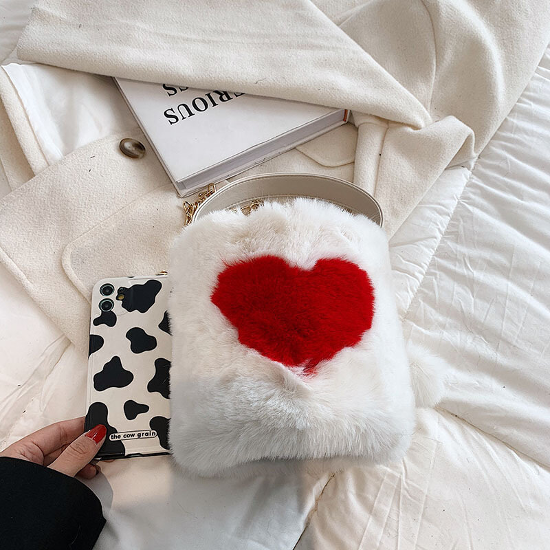 Zimowe pluszowe torebki dla kobiet 2021 nowe modne Faux futro luksusowe torebka wiadro dorywczo słodkie w kształcie serca kobieca torba na ramię