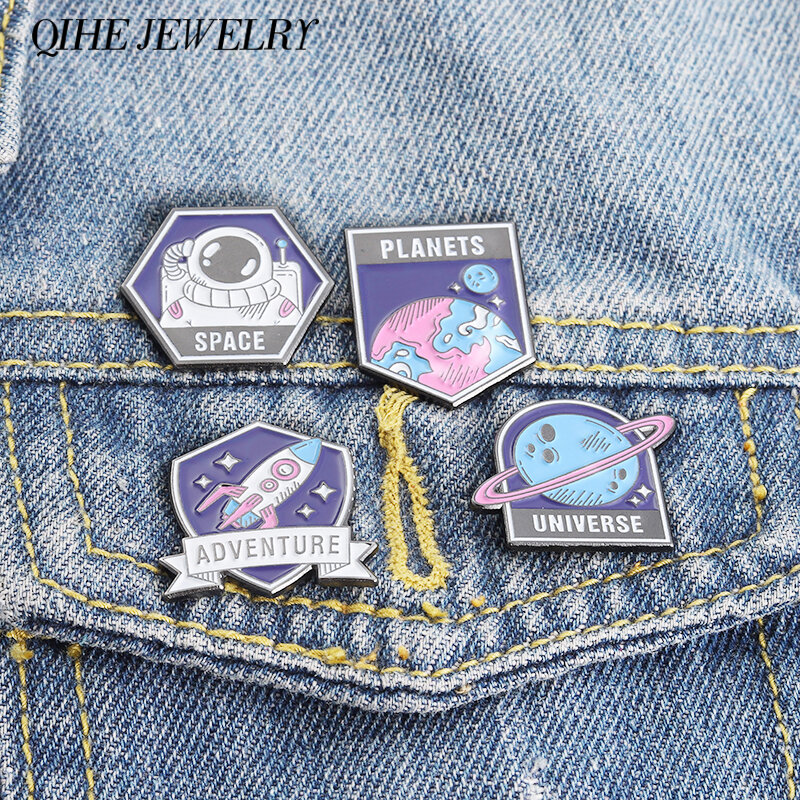 Planets Enamel Pin Universe Adventure Astronaut Rocket Brooches for Space Lover Vintage Metal Badges Geek Student Gift