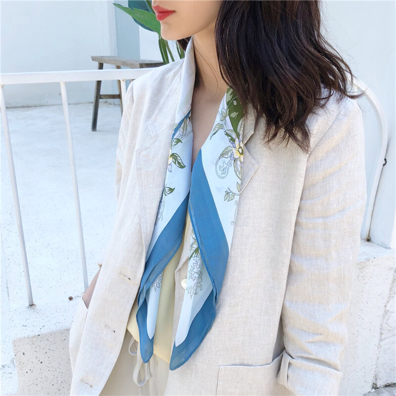 ファッション新正方形の絹のスカーフ花風景プリントバッグスカーフのためにラップ女性バンダナネッカチーフ女性ヒジャーブ夏