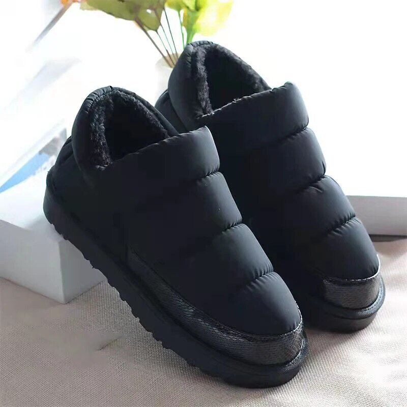 Zapatillas de algodón para hombre, zapatos de exterior de talla grande, color negro, impermeables, Zapatillas de casa para parejas, zapatos planos de invierno