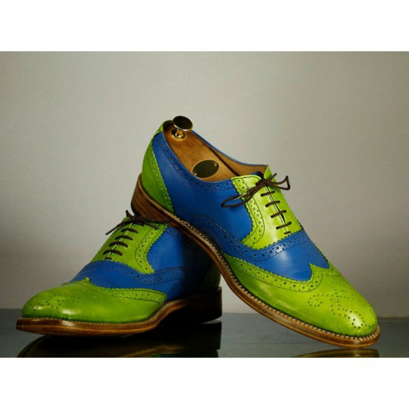 2021 autunno nuovi uomini PU moda abbinamento di colori scarpe stringate scarpe eleganti da lavoro sono comode e versatili KP265