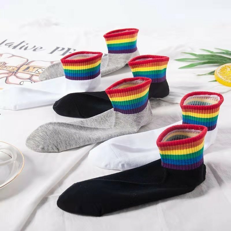 Calcetines de algodón con rayas de arcoíris para mujer, medias clásicas de moda, cálidas, casuales, estilo Harajuku, Pop coreano