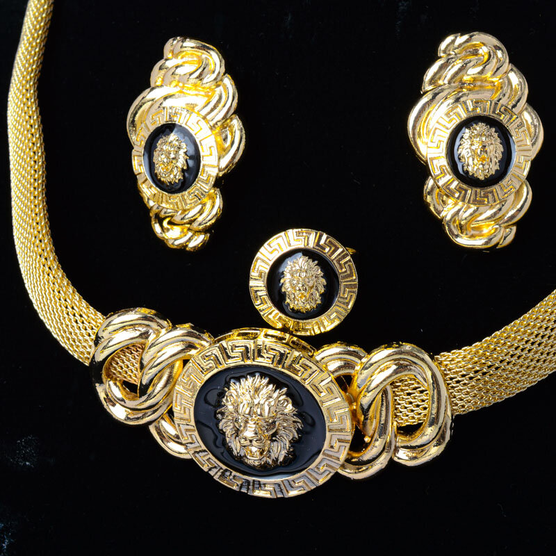 Zeahun Set Perhiasan Kepala Singa Anting Berlapis Emas Minyak Hitam Kalung Gelang Cincin untuk Wanita Klasik Trendi Pakaian Sehari-hari Pesta