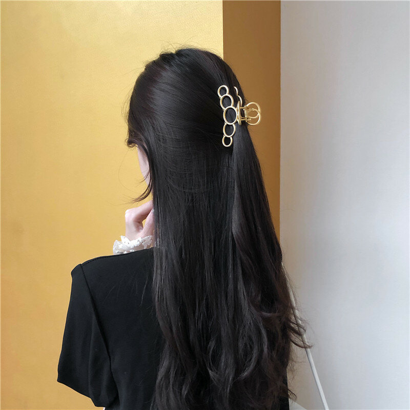 Coreano nova moda fosco metal hairpin vintage cor sólida elegante doce círculo corrente captura cartão emissão temperamento headwear