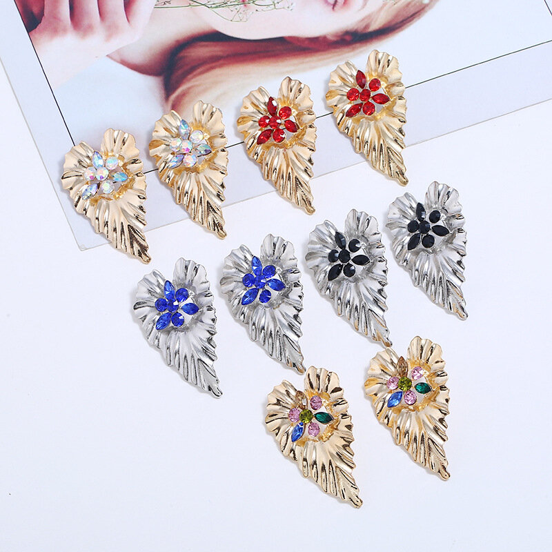 Grandi orecchini a foglia per donna in orecchini color oro 2020 grandi orecchini pendenti antichi gioielli moda per feste