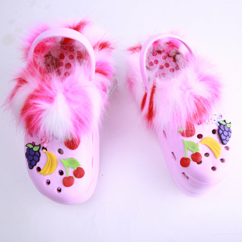 Rainbow Color Furry Sandals Women Hole Garden Shoes with Fur Sock 2021 Winter New Warm Shoes Female Slip On Furry Sandals Fur