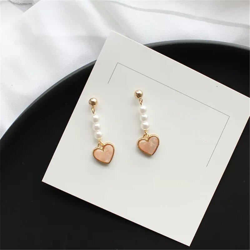 Sweet Crystal Heart Stud Earrings Delicate Gold Color Mini Ear Studs Trendy Ear Nails For Women Girls Jewelry Gift