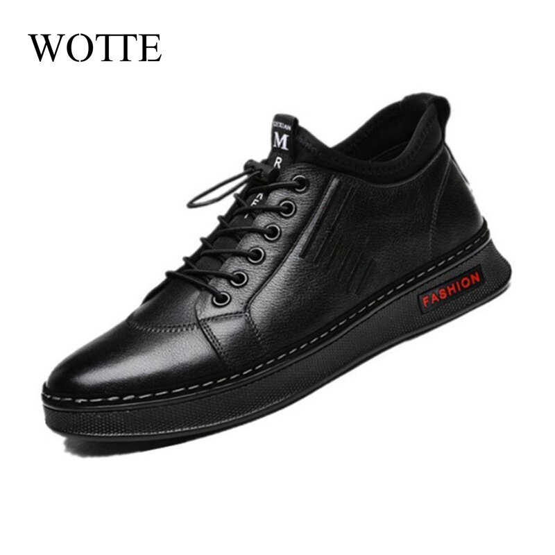 Mocassins masculinos de couro leve sapatos casuais 2022 outono masculino sapatos de caminhada ao ar livre confortáveis dos homens tênis mocassins macios sapatos masculinos