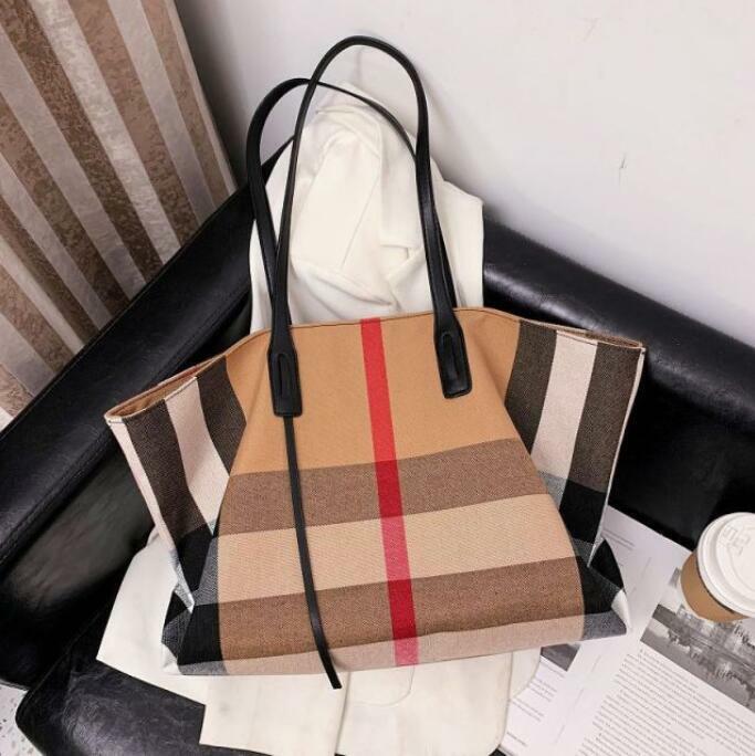 Fashion Lady Tote Large Capacity Shopping Bag Shoulder Bag Handbags Temperament Girl All-match Bags Trend Plaid PU  Female Bags