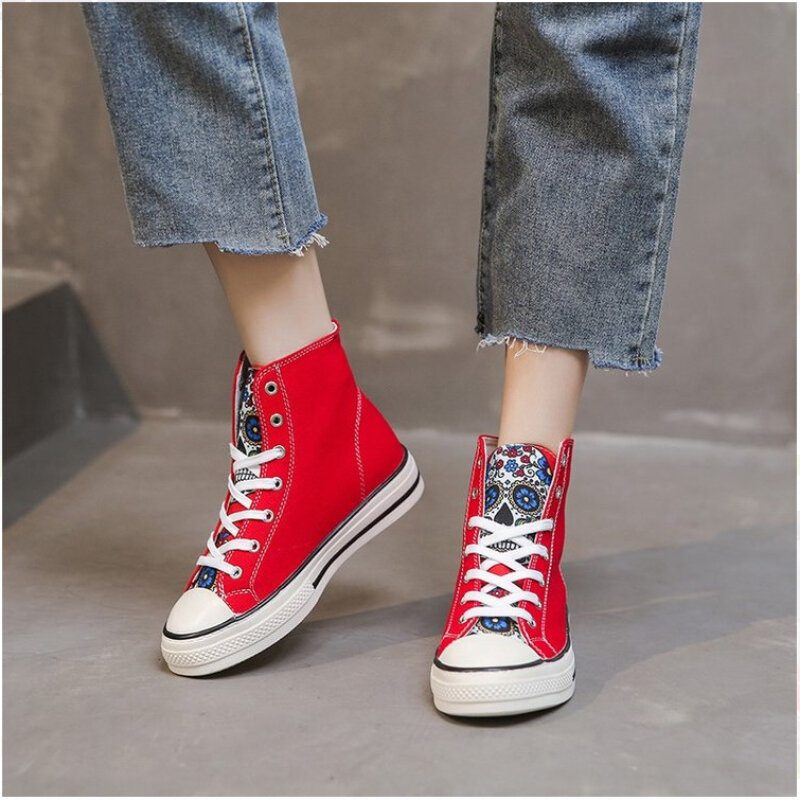 High Top Women Classic Canvas Shoes Round Head Leisure Lace Up Fashion Carved Inner Raised Board Shoe  KZ028