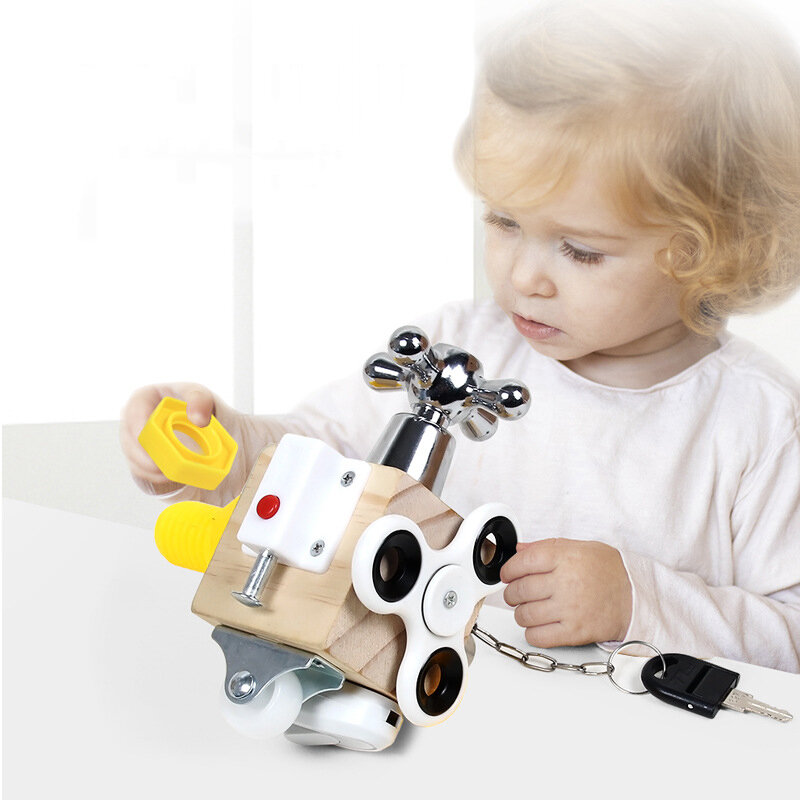 Montessori Busy Board สำหรับเด็กวัยหัดเดินเด็ก Sensory Busy Cube เรียนรู้ทักษะชีวิตขั้นพื้นฐาน Tie รองเท้า Lacing ของเล่น...