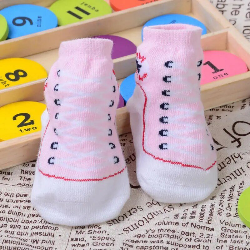 Ropa bonita para bebés recién nacidos, antideslizante, suela suave, calcetines dimensionales, calcetines tobilleros calientes