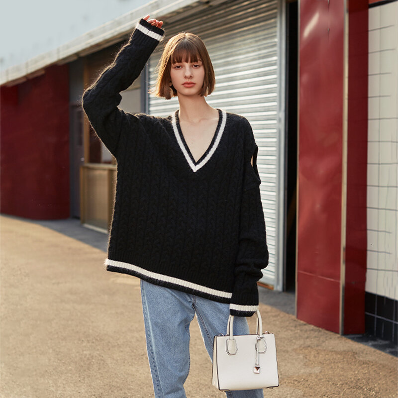 [EAM] Striped Big Size Knitting Sweater Loose Fit V-Neck Long Sleeve Women Sweater New Fashion Tide Spring Autumn 2021 1H835