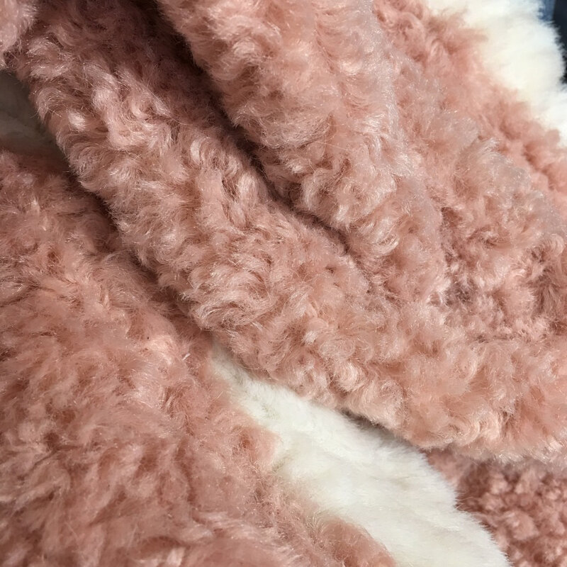 2021 Desain Mewah Mutiara Cinta Berlian Bertatahkan Bordir Wanita Domba Wol Jaket Temperamen Warna Yang Cocok Kerah Domba Wol