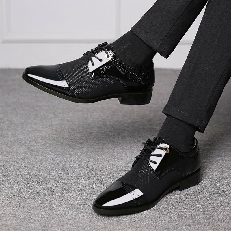 Zapatos formales de gran tamaño para hombres Zapatos de boda de negocios 