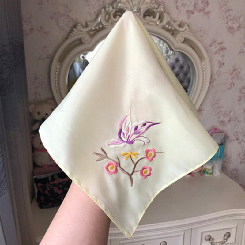 Mais recente bordado flor lenço de seda senhora toalha quadrada bolso feminino lenço novidade presente de casamento jantar mesa guardanapo