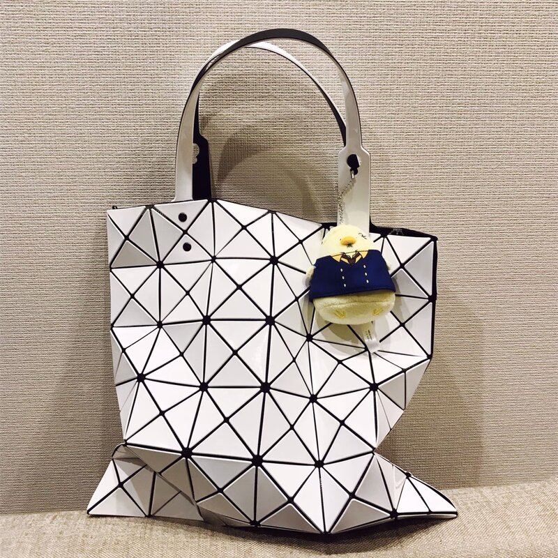 女性の幾何学的なショルダーバッグ,女性のための高級デザイナーハンドバッグ,大容量,2021