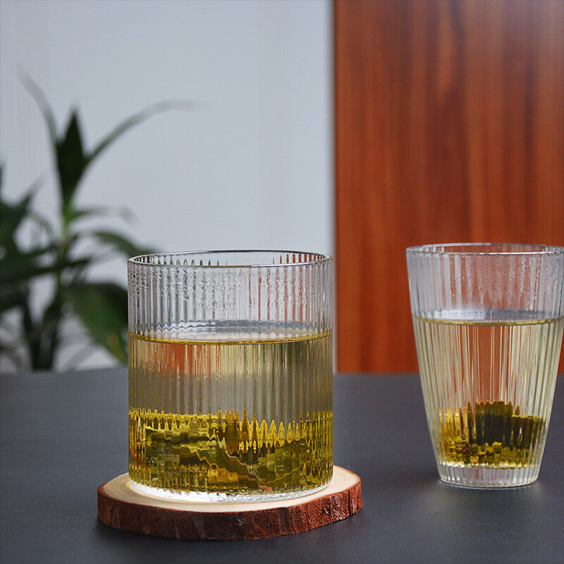 Caneca de café portátil antiderrapante do vidro transparente do uísque do vidro de borosilicate alto resistente ao calor do vidro de vinho das listras 120ml/300ml