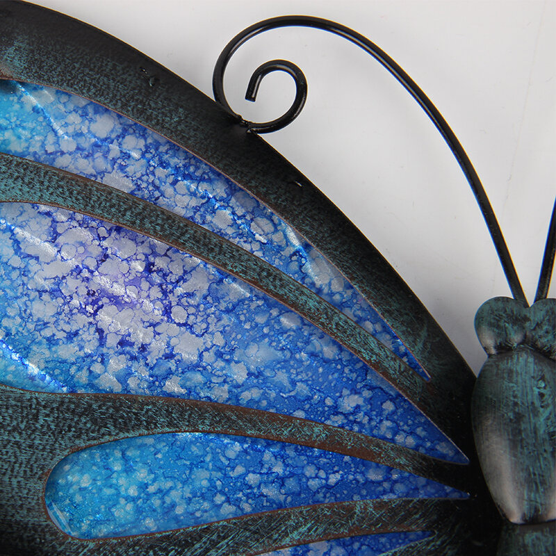 جميلة الأزرق المعادن فراشة الجدار الفني لحديقة الديكور المنمنمات التماثيل الحيوانية في الهواء الطلق ديكور المنحوتات