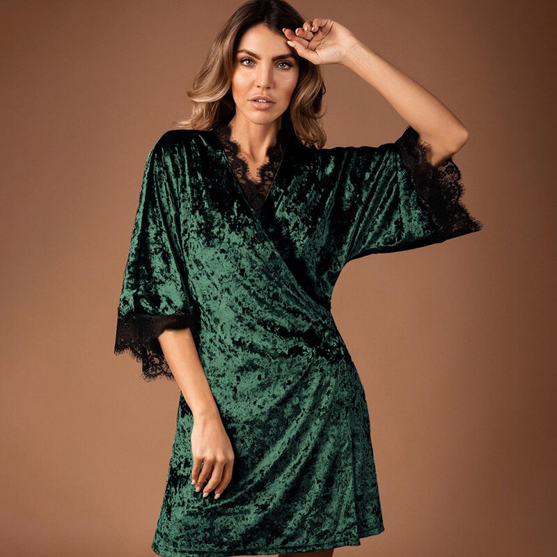 Jubah Mandi Beludru Wanita Pakaian Tidur Renda Mengkilap Elegan Piyama Hangat Musim Gugur Musim Dingin 2021 AW Gaun Malam Wanita Mode Baru