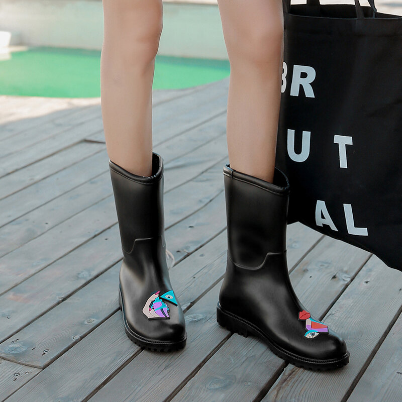 Anti-Slip สำหรับรองเท้าผู้หญิงสำหรับฝนยางสีดำผู้หญิงรองเท้าน่ารักรถจักรยานยนต์ Couvre Chaussure Pluie Rain รองเ...