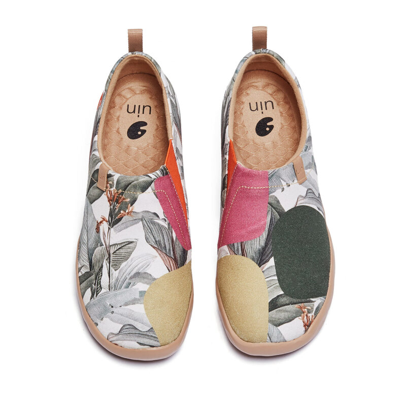 Uin女性の軽量スリップアドオンスニーカーウォーキングフラットカジュアル花アート塗装旅行靴ジャングル