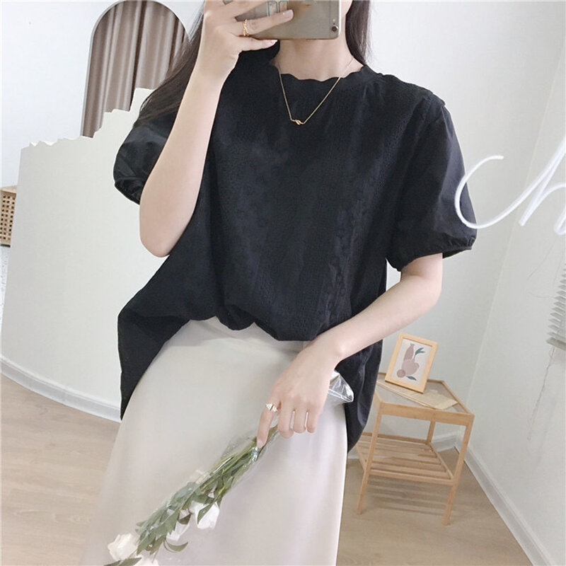 2021 Korean Fashion Summer Lace Round Neck Puff Sleeve Blouse Solid Color Embroidery Summer Casual Loose Temperament