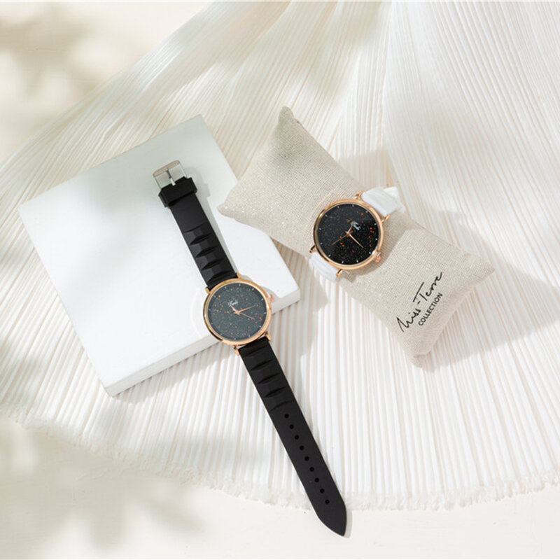 Simple Starry sky dial design quartz watches women minimalist Black silicone strap wristwatch women's fashion creative watch