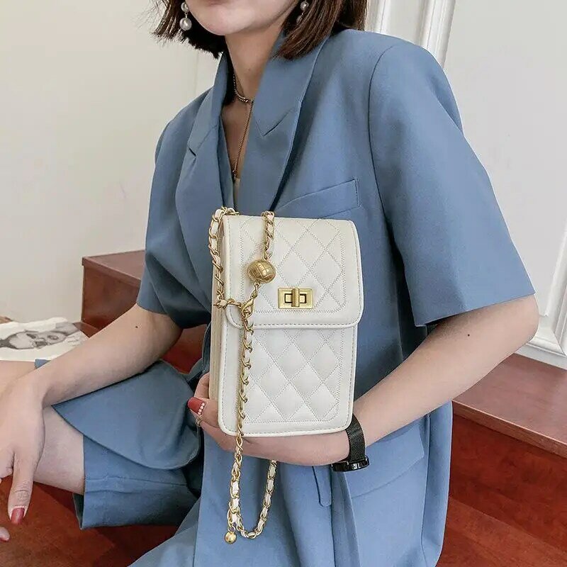 2021 جديد الموضة الفاخرة السيدات صندوق مربع صغير مصمم سلسلة الكلاسيكية عالية الجودة سلسلة بولي Pu حقيبة كتف المرأة حقيبة يد
