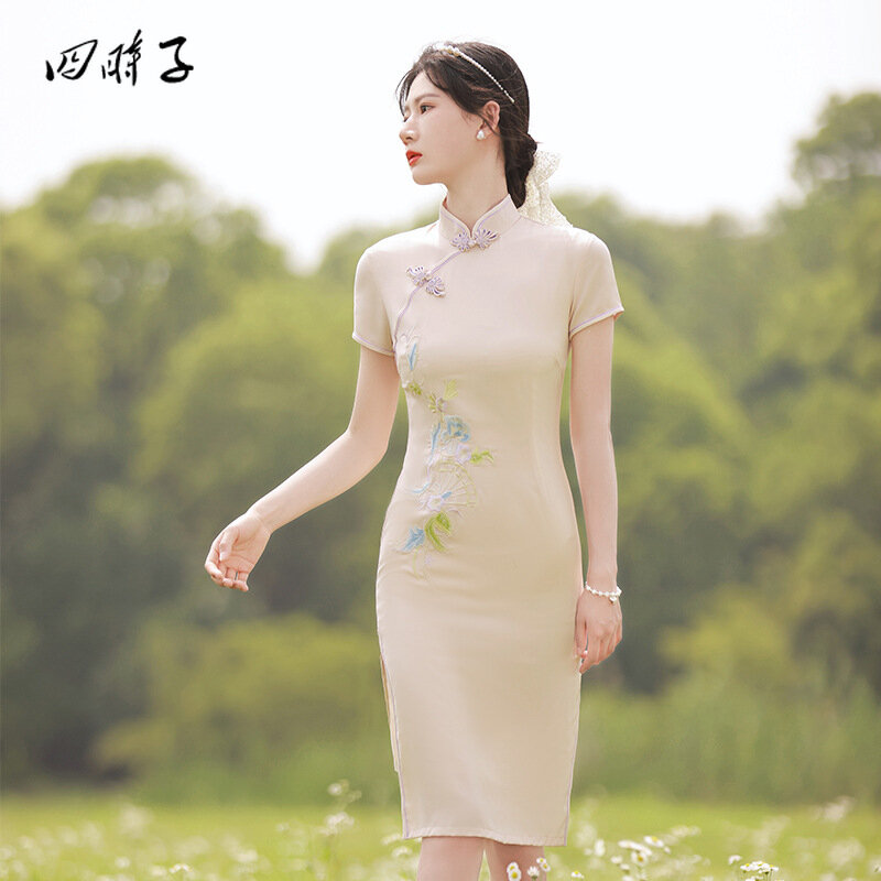 중국어 드레스 Qipao 웨딩 페어리 드레스 Cheongsam 젊은 복고풍 드레스 슬림 기질 Cheongsam 스커트