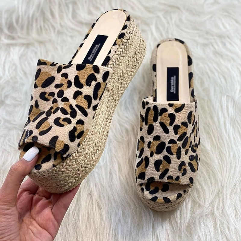 2021 Summer New Style Braided Rope Thick Bottom Leopard Print Ladies Slippers Round Head Casual Beach Women Sandals and Slippers