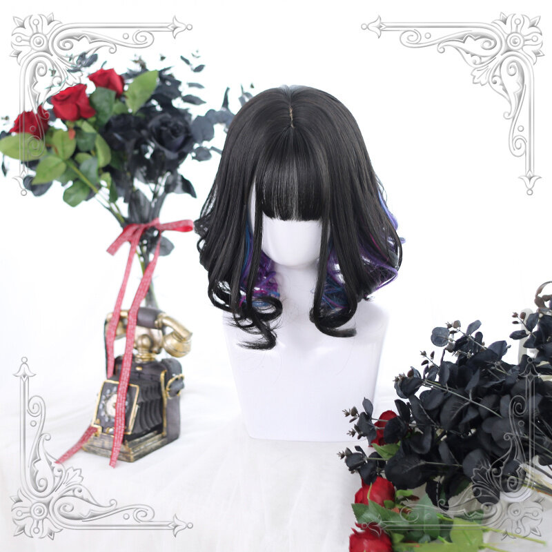 Parrucca Cosplay di alta qualità multicolore Lolita naturale tinto nero viola frangia d'aria parrucca corta capelli ricci