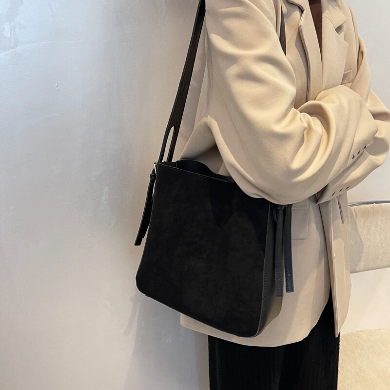 2021 nuova borsa a secchiello Messenger monospalla per pendolari da donna Casual retrò moda Casual di alta qualità
