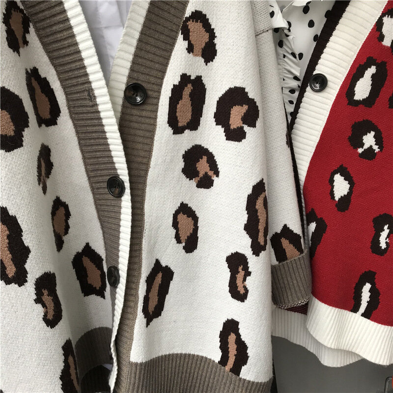 2021 herbst Winter Gestrickte Leopard Pullover Frauen Koreanische Dicken Getäfelten Leopard Strickjacke Mantel Lose Striped Outwear Tops