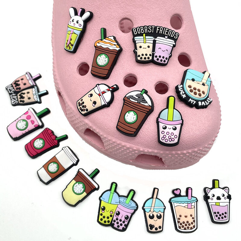 1 pz simpatico cartone animato serie di tè al latte PVC Charms per scarpe fibbie accessori zoccoli sandali scarpe da giardino decorazione misura JIBZ Croc