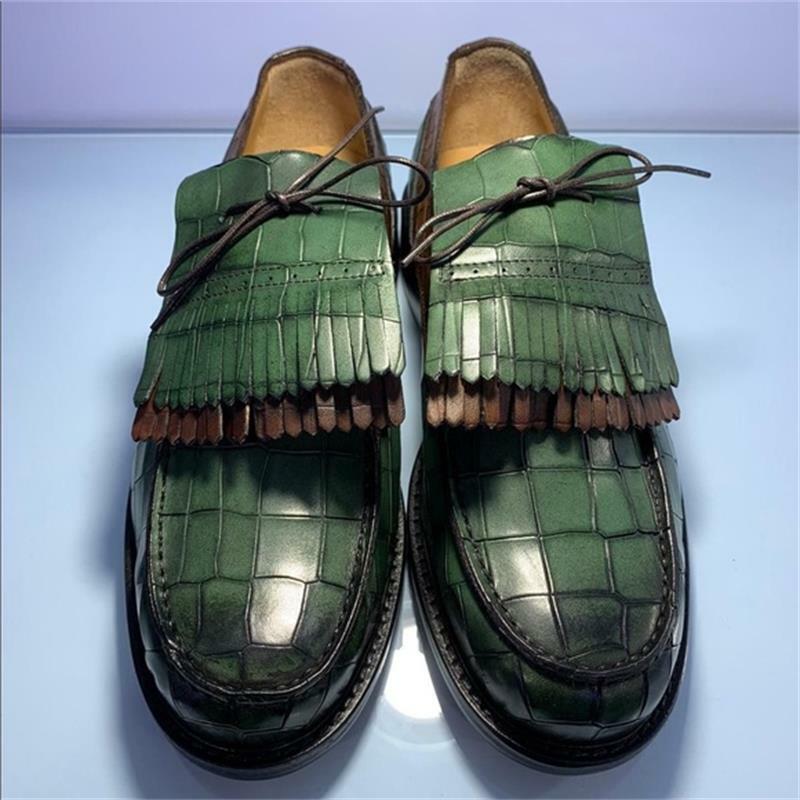 Masculino artesanal cor sólida moda tendência casual all-match negócios clássico borla dedo do pé redondo sapatos casuais de salto baixo zz116