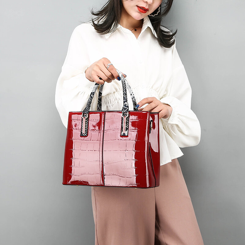 Роскошная женская сумочка с крокодиловым узором, высококачественные дизайнерские Наплечные Сумки из искусственной кожи для женщин 2021, зме...