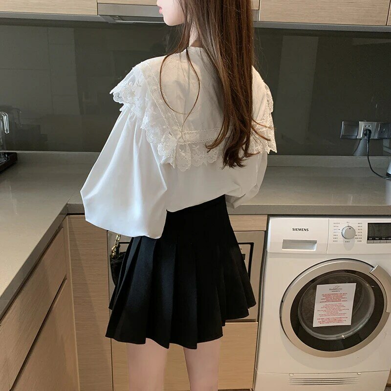 Atasan Wanita Renda Lengan Panjang Musim Semi Baru 2021 Gaya Korea Lentera Celana Pendek Lengan Boneka Kerah Kemeja Putih Blus Wanita 580H