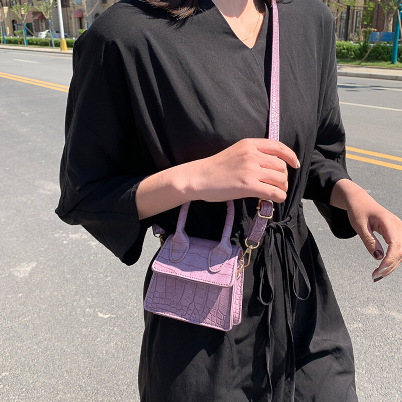 Mini Tote Bag coccodrillo modello Flip Messenger borsa a tracolla borsa a tracolla semplice femminile piccola borsa quadrata da donna 2021 nuovo