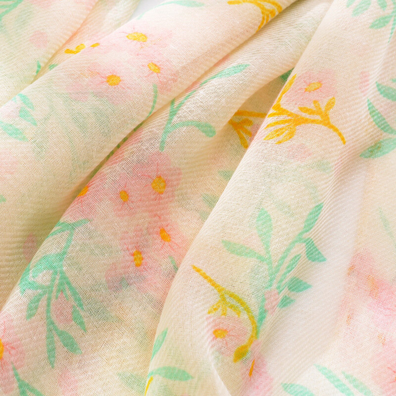 Bufanda de seda estampada verde rosa fresca literaria y artística, suave, transpirable, de algodón y lino, sensación de gasa grande, borla hecha a mano