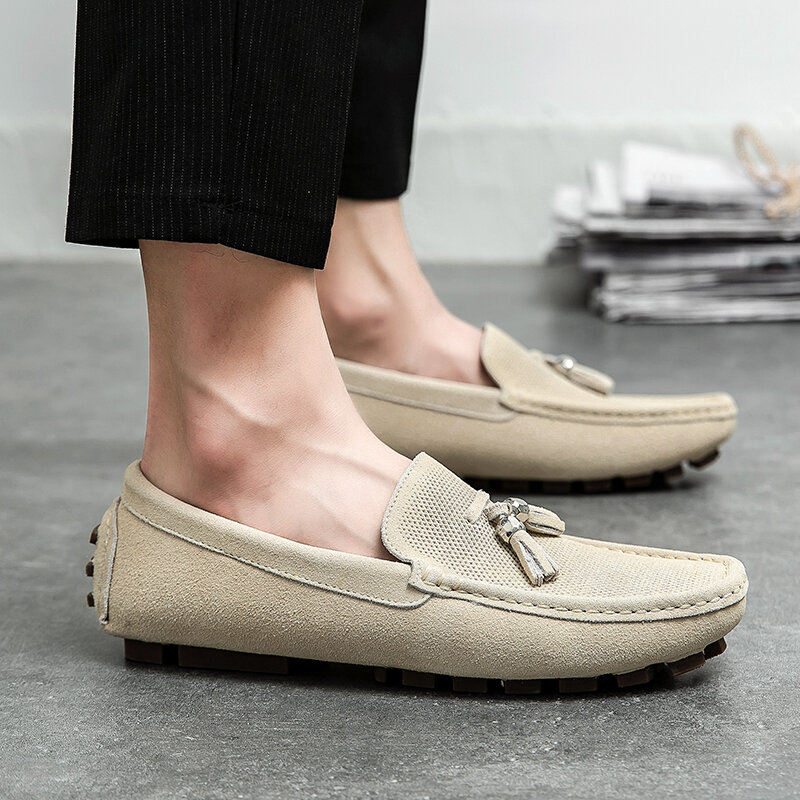 2021รองเท้าแฟชั่นผู้ชายใหม่คุณภาพสูงหนังนุ่มสบาย Loafers แบรนด์หรู Slip On Flats รองเท้าขนาด