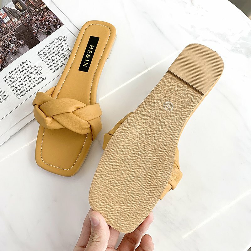 New Summer Slippers Women Soft Leather Shoes Woman Square Toe Sandals Flat Beach Female Fashion Square Toe Zapatillas Mujer