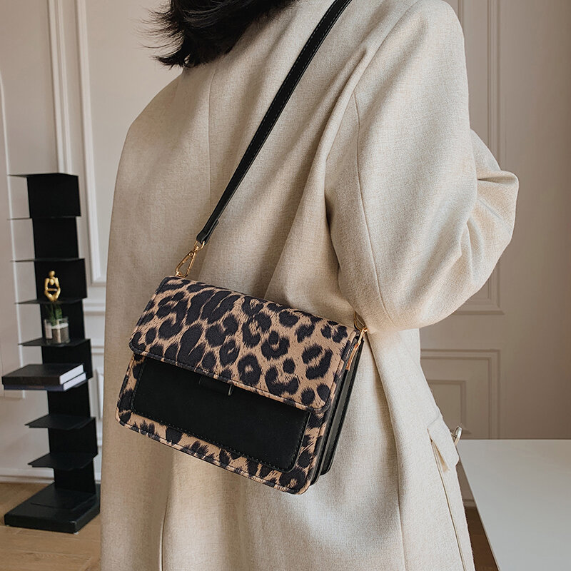 Borsa a tracolla da donna con patta in pelle PU con stampa leopardo di marca di moda borsa da viaggio semplice da donna all-match 2021 inverno nuovo stile